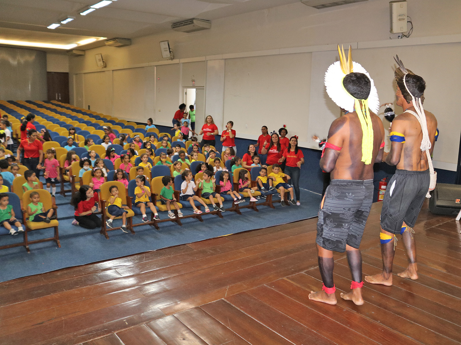 FESTIVAL LITERÁRIO - VIVÊNCIA CULTURAL - TRADIÇÕES INDÍGENAS - ED. INFANTIL E 1º ANO - 18/04/2023