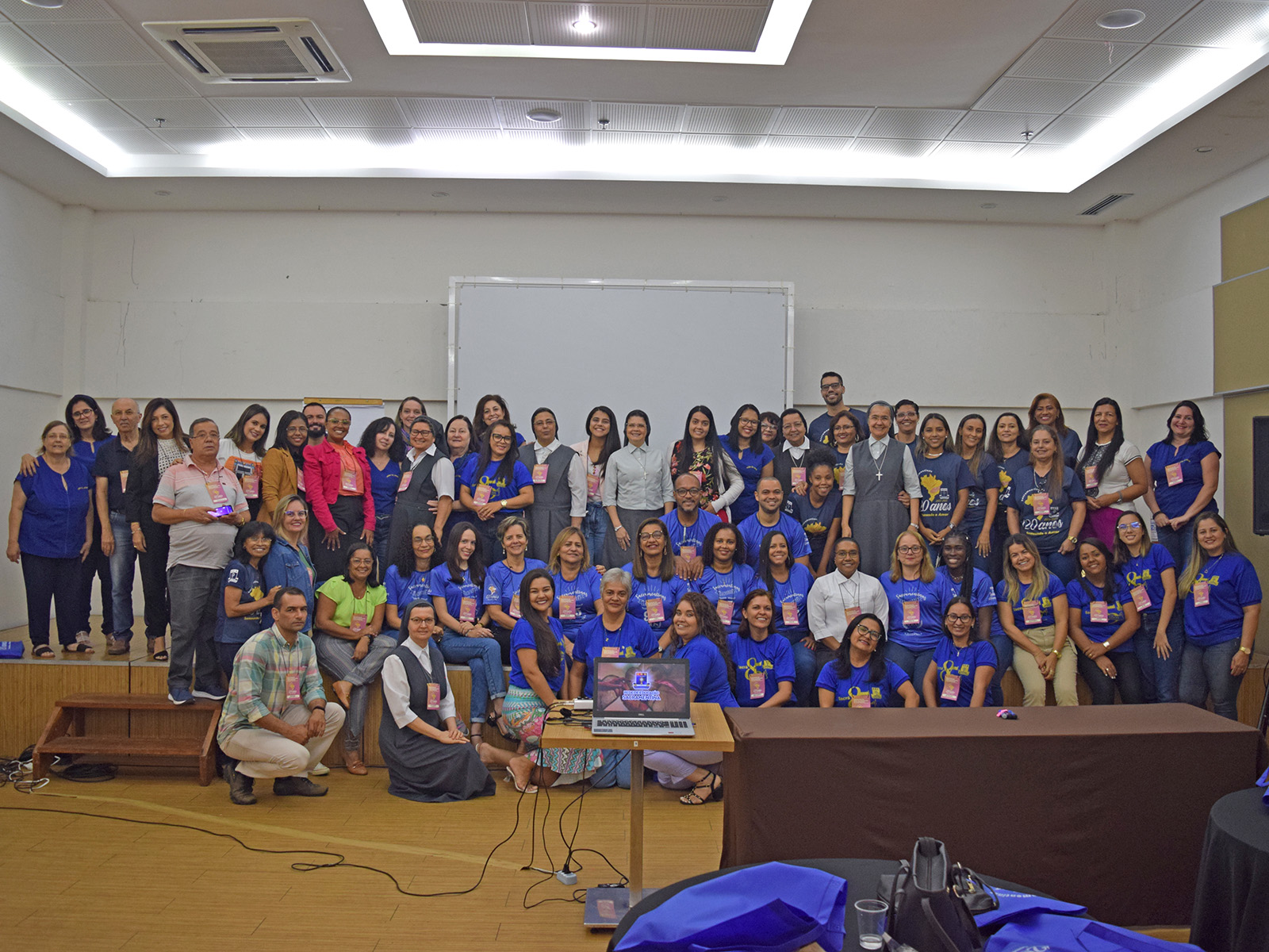 ENCONTRO DE FUNCIONÁRIOS DA  REDE DE EDUCAÇÃO SACRAMENTINA - 28 e 29/04/2023