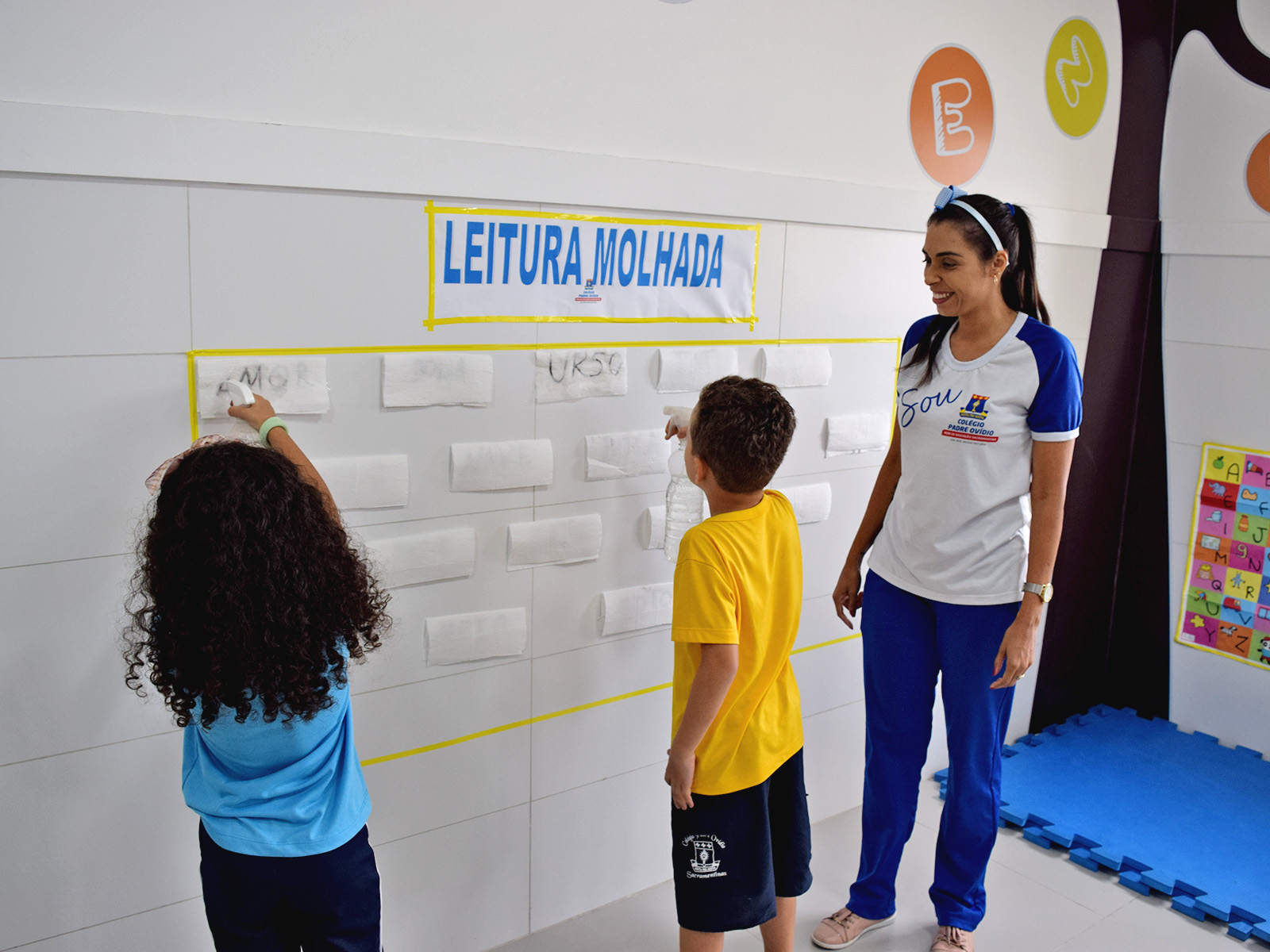 ATIVIDADE - LEITURA MOLHADA - 1º ANO B - 25/07/2023