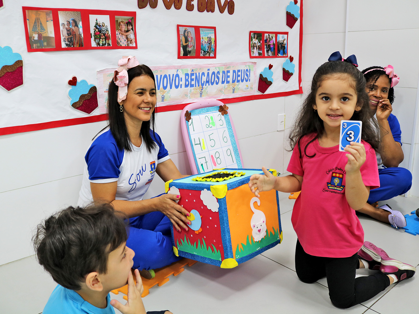 BRINCANDO COM OS NÚMEROS DE 1 A 10 - GRUPO 03 B - 31/07/2023