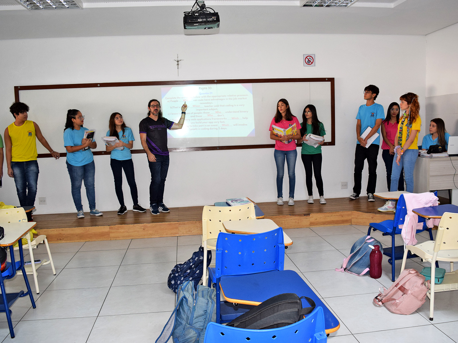 FLIPPED CLASSROOM - AULA INVERTIDA COM ESTUDANTES DO ENSINO MÉDIO - 08/08/2023