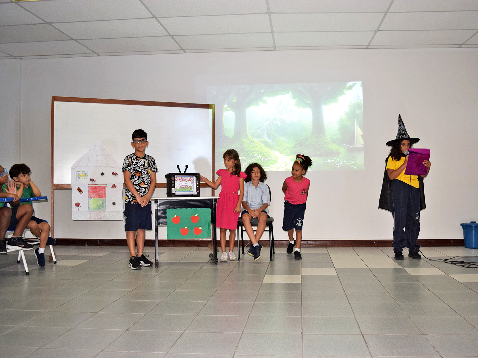 PROJETO MISTURA DE CONTOS - DIVULGAÇÃO LITERÁRIA - 2º ANO - 26/10/2023