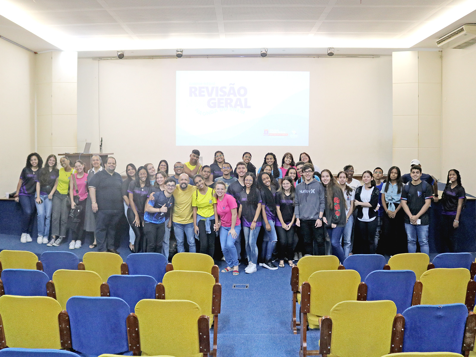 REVISÃO ENEM - ENSINO MÉDIO - 11/11/2023