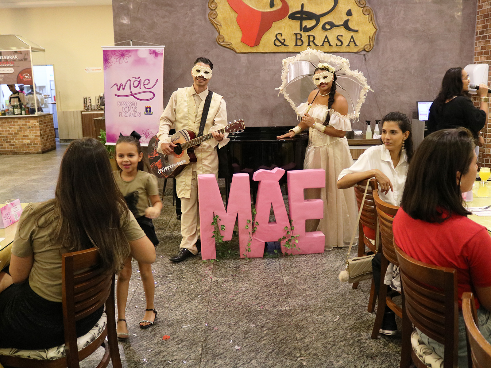 HOMENAGEM AO DIA DAS MÃES - 2º E 3º ANO - 09/05/2025