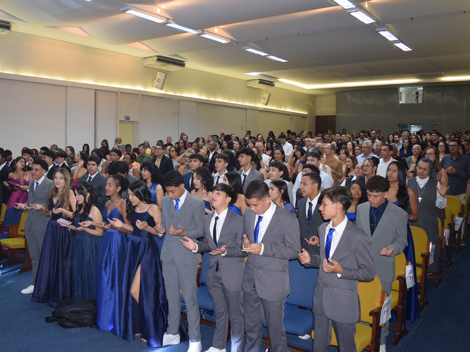 XIV SARAU LITERÁRIO - 9º ANO - 07/11/2025